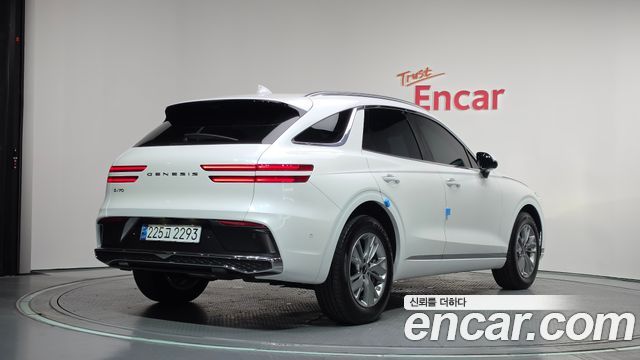 Genesis GV70 2.5T Gasoline 2WD 2025 — фото 2