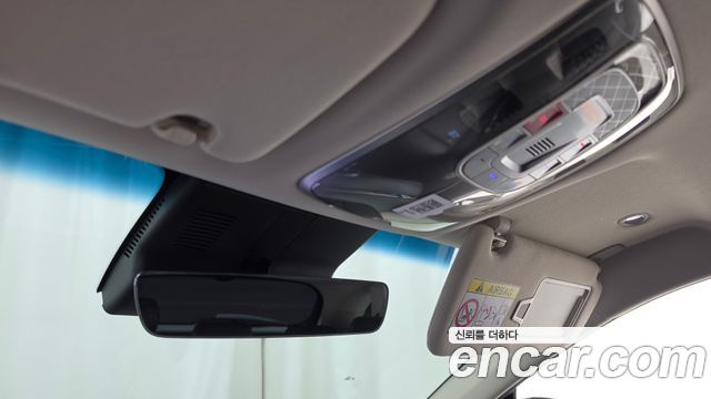 Genesis GV70 2.5T Gasoline 2WD 2025 — фото 17