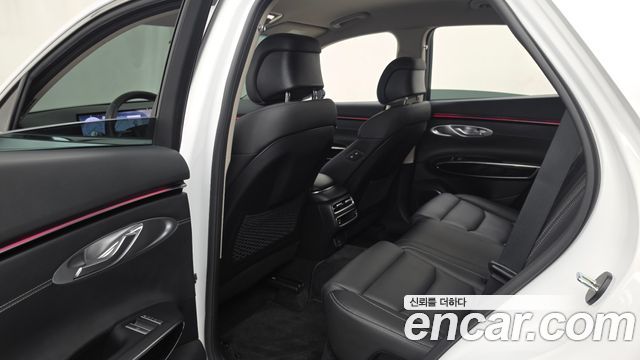 Genesis GV70 2.5T Gasoline 2WD 2025 — фото 26