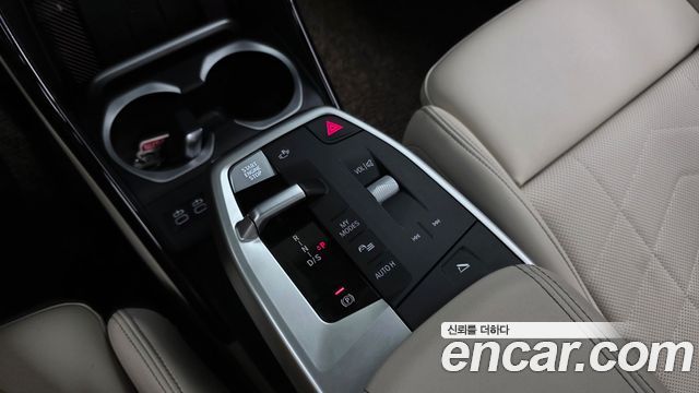 BMW X1 (U11) xDrive 20i M Sport 2025 — фото 9