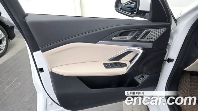 BMW X1 (U11) xDrive 20i M Sport 2025 — фото 24