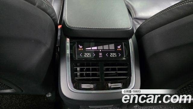 Volvo XC90 (II) D5 Inscription 2017 — фото 19