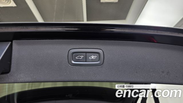 Volvo XC90 (II) D5 Inscription 2017 — фото 31