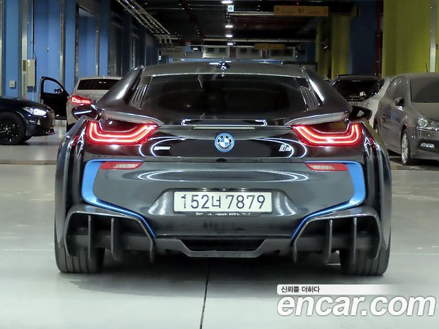 BMW i8 Coupe 2015 — фото 3