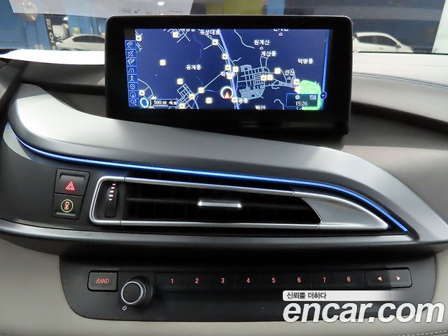 BMW i8 Coupe 2015 — фото 16