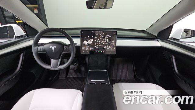 Tesla Model Y RWD 2024 — фото 7