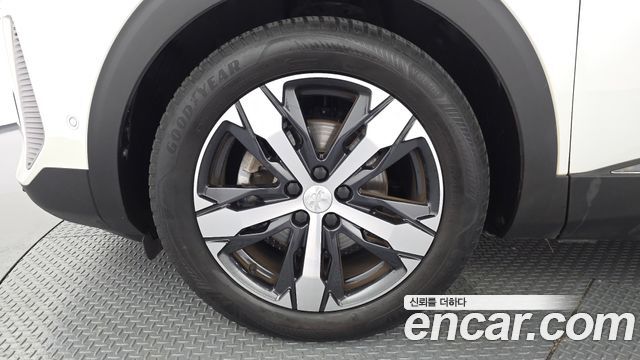 Peugeot 3008 (II) 1.2 Pure Tech GT 2022 — фото 5