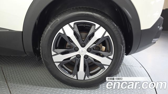 Peugeot 3008 (II) 1.2 Pure Tech GT 2022 — фото 21