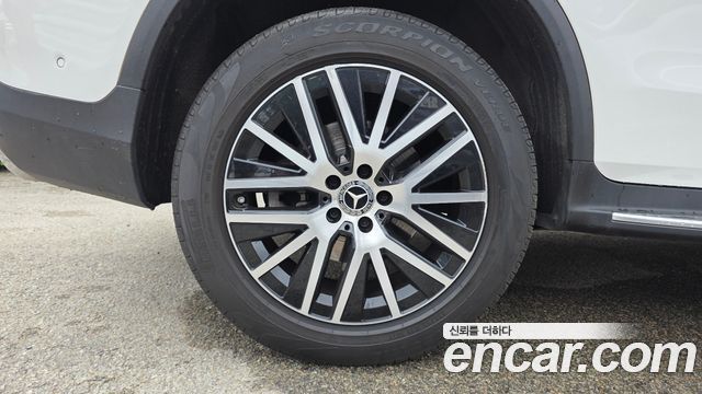 Mercedes-Benz GLC-Class (X253) GLC300e 4MATIC 2021 — фото 5