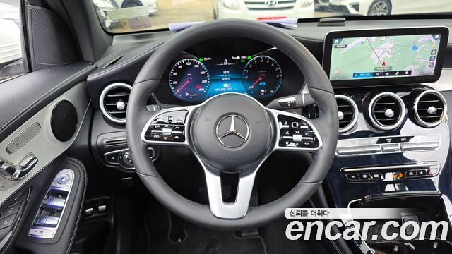 Mercedes-Benz GLC-Class (X253) GLC300e 4MATIC 2021 — фото 14