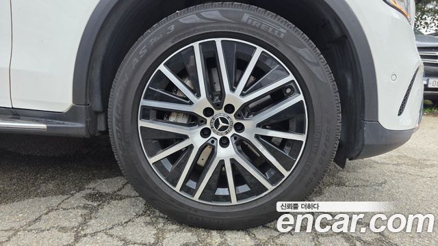Mercedes-Benz GLC-Class (X253) GLC300e 4MATIC 2021 — фото 21