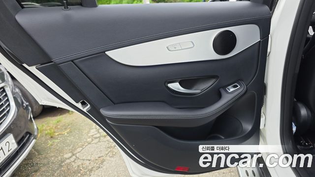 Mercedes-Benz GLC-Class (X253) GLC300e 4MATIC 2021 — фото 25