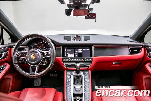Porsche Macan 2.9 GTS 95B 2020 — фото 16