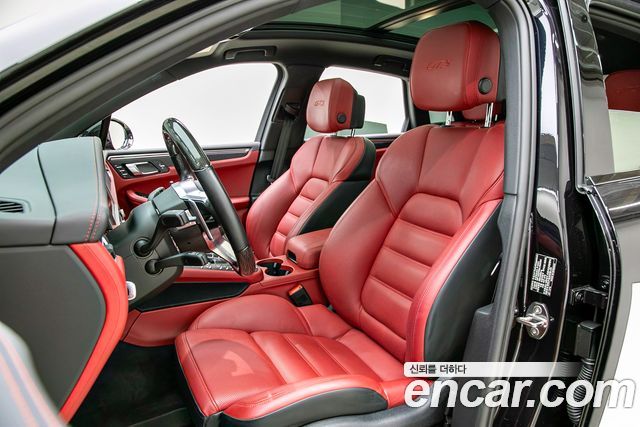 Porsche Macan 2.9 GTS 95B 2020 — фото 18