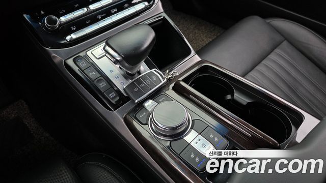 Genesis EQ900 3.8 GDI AWD Luxury 2016 — фото 9