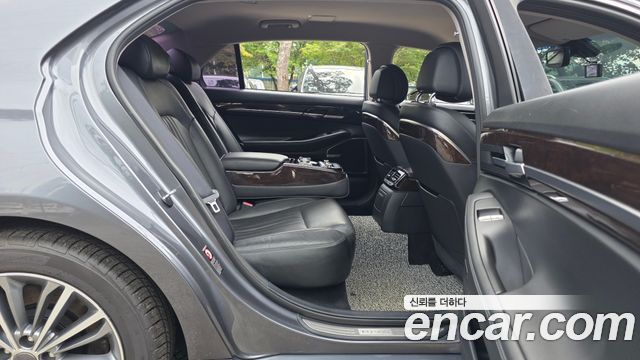 Genesis EQ900 3.8 GDI AWD Luxury 2016 — фото 11
