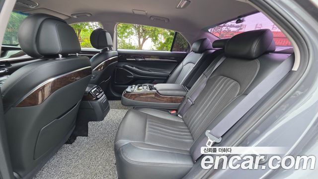 Genesis EQ900 3.8 GDI AWD Luxury 2016 — фото 12