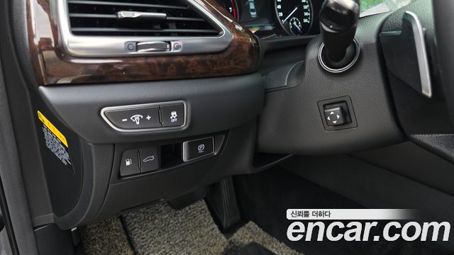 Genesis EQ900 3.8 GDI AWD Luxury 2016 — фото 20