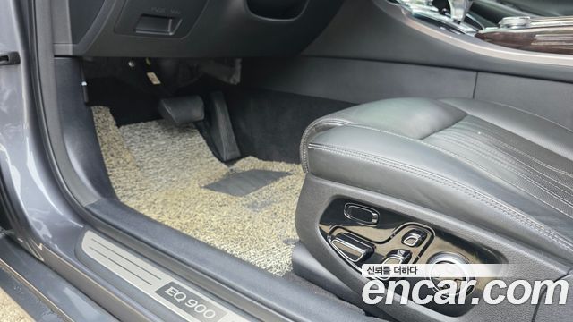 Genesis EQ900 3.8 GDI AWD Luxury 2016 — фото 30