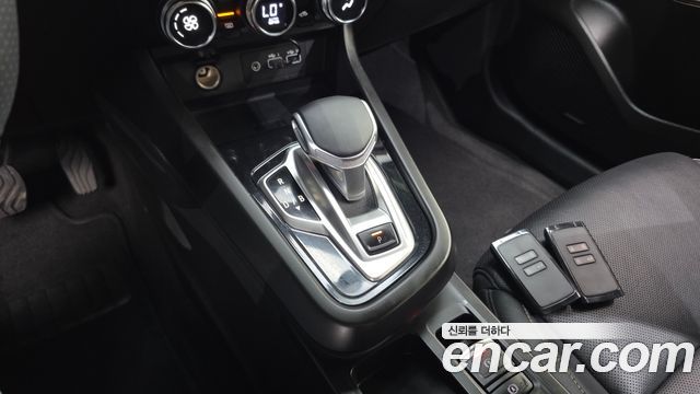 Renault Korea Arkana 1.6 E-TECH Iconic Design Package 2025 — фото 9