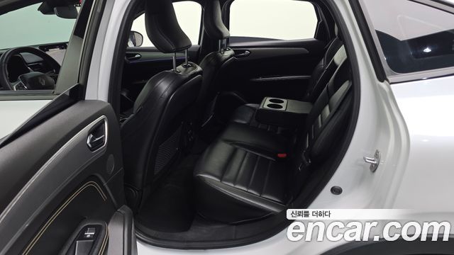 Renault Korea Arkana 1.6 E-TECH Iconic Design Package 2025 — фото 12