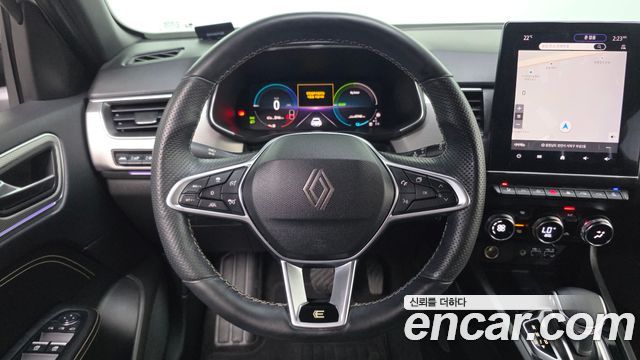 Renault Korea Arkana 1.6 E-TECH Iconic Design Package 2025 — фото 14