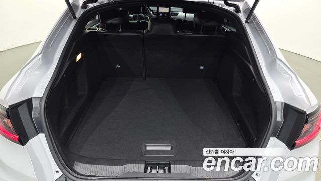 Renault Korea Arkana 1.6 E-TECH Iconic Design Package 2025 — фото 17