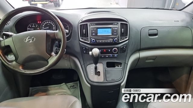 Hyundai Grand Starex Van 5-Seater Smart 2021 — фото 7