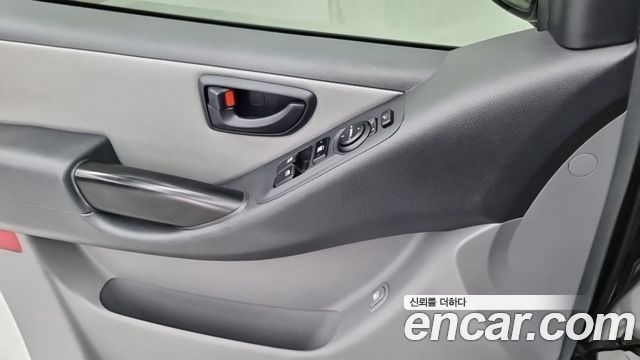 Hyundai Grand Starex Van 5-Seater Smart 2021 — фото 14