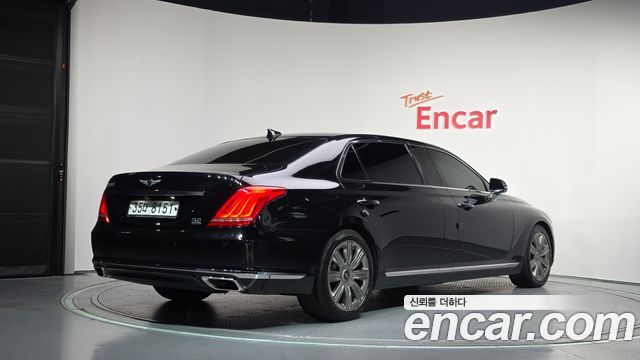 Genesis EQ900 5.0 GDI AWD Limousine Prestige 2016 — фото 2