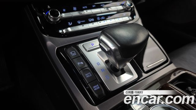Genesis EQ900 5.0 GDI AWD Limousine Prestige 2016 — фото 9