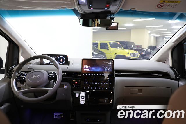 Hyundai Staria 4WD Camper Prestige Camper 4Seater 2025 — фото 19
