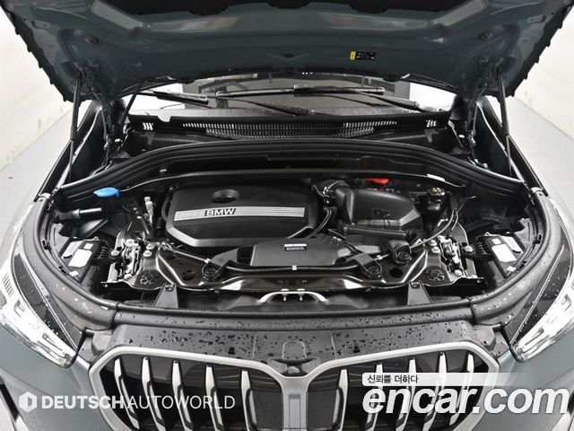 BMW X1 (U11) xDrive 20i xLine 2025 — фото 6