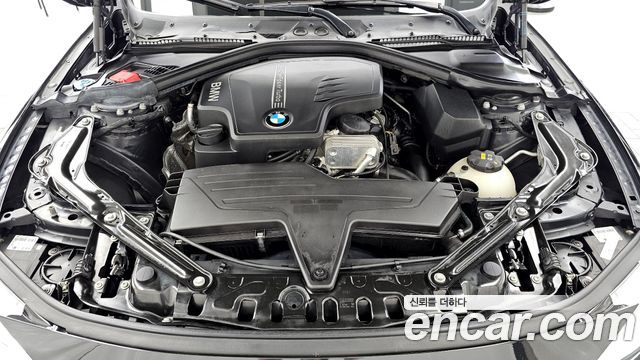 BMW 4 Series (F32) 428i M Sport Convertible 2017 — фото 6