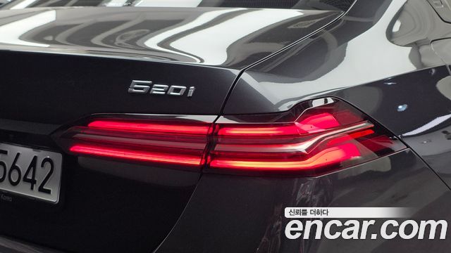 BMW 5 Series (G60) 520i M Sport 2025 — фото 23