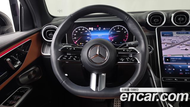 Mercedes-Benz GLC-Class (X254) GLC300 4MATIC AMG Line 2024 — фото 13