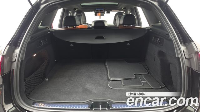 Mercedes-Benz GLC-Class (X254) GLC300 4MATIC AMG Line 2024 — фото 20