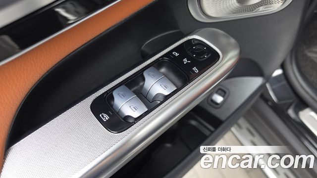 Mercedes-Benz GLC-Class (X254) GLC300 4MATIC AMG Line 2024 — фото 28