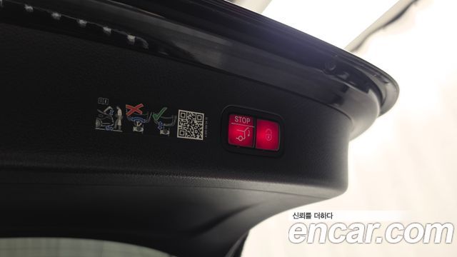 Mercedes-Benz GLC-Class (X254) GLC300 4MATIC AMG Line 2024 — фото 29