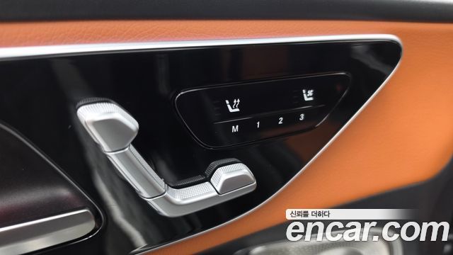 Mercedes-Benz GLC-Class (X254) GLC300 4MATIC AMG Line 2024 — фото 32