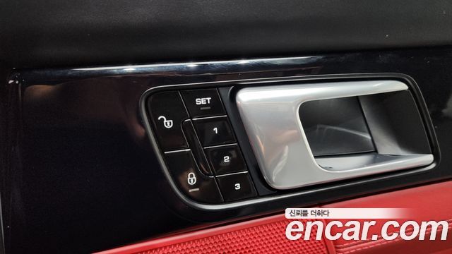 Porsche Panamera (971) 2.9 4S 2018 — фото 23