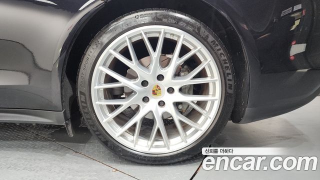 Porsche Panamera (971) 2.9 4S 2018 — фото 27