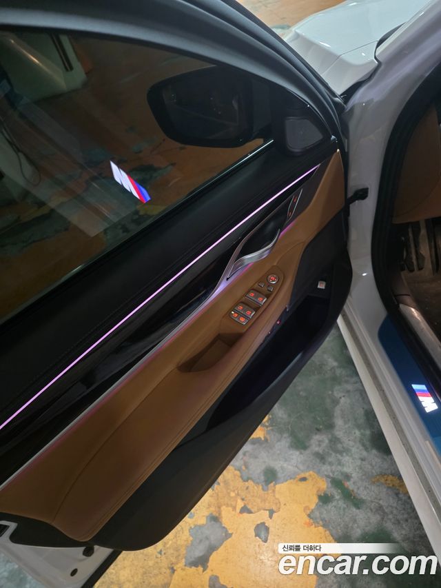 BMW 7 Series (G11) 730Ld xDrive M Sport 2018 — фото 10