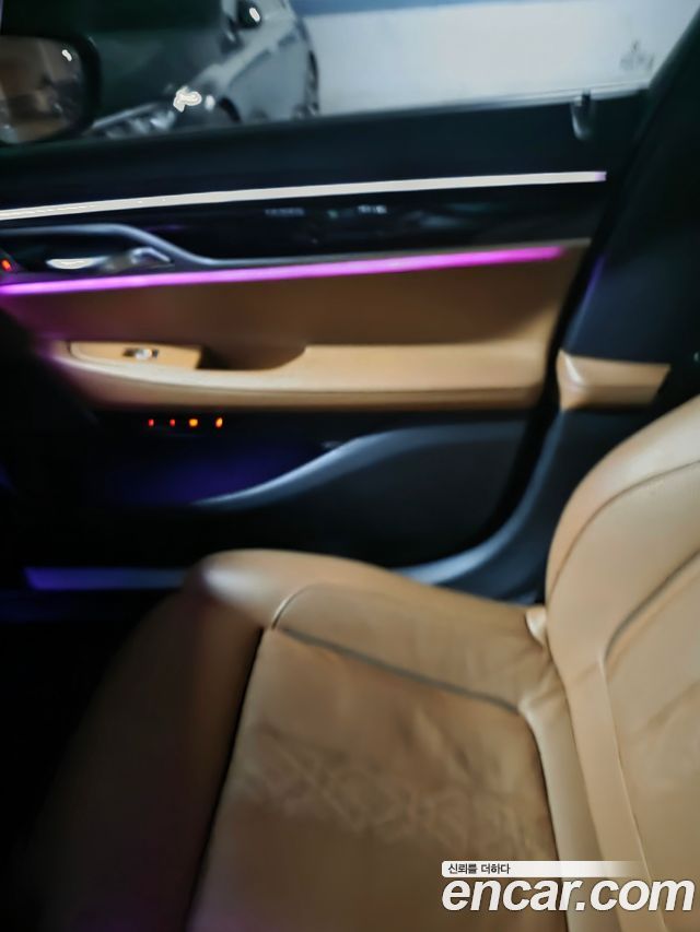 BMW 7 Series (G11) 730Ld xDrive M Sport 2018 — фото 17