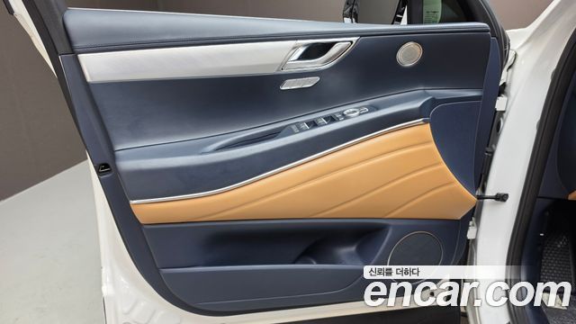 Genesis GV80 3.0 Diesel AWD 2022 — фото 24