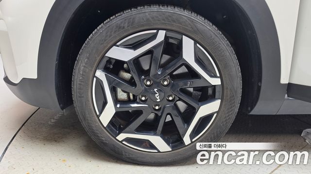 Kia Seltos Gasoline 1.6 Turbo 2WD Signature 2023 — фото 5