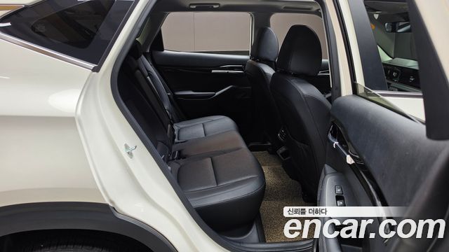 Kia Seltos Gasoline 1.6 Turbo 2WD Signature 2023 — фото 11