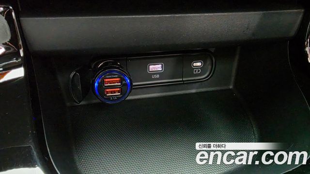 Kia Seltos Gasoline 1.6 Turbo 2WD Signature 2023 — фото 15