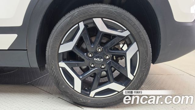 Kia Seltos Gasoline 1.6 Turbo 2WD Signature 2023 — фото 21