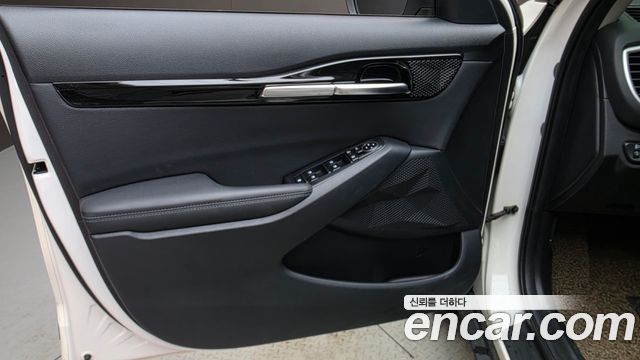 Kia Seltos Gasoline 1.6 Turbo 2WD Signature 2023 — фото 24